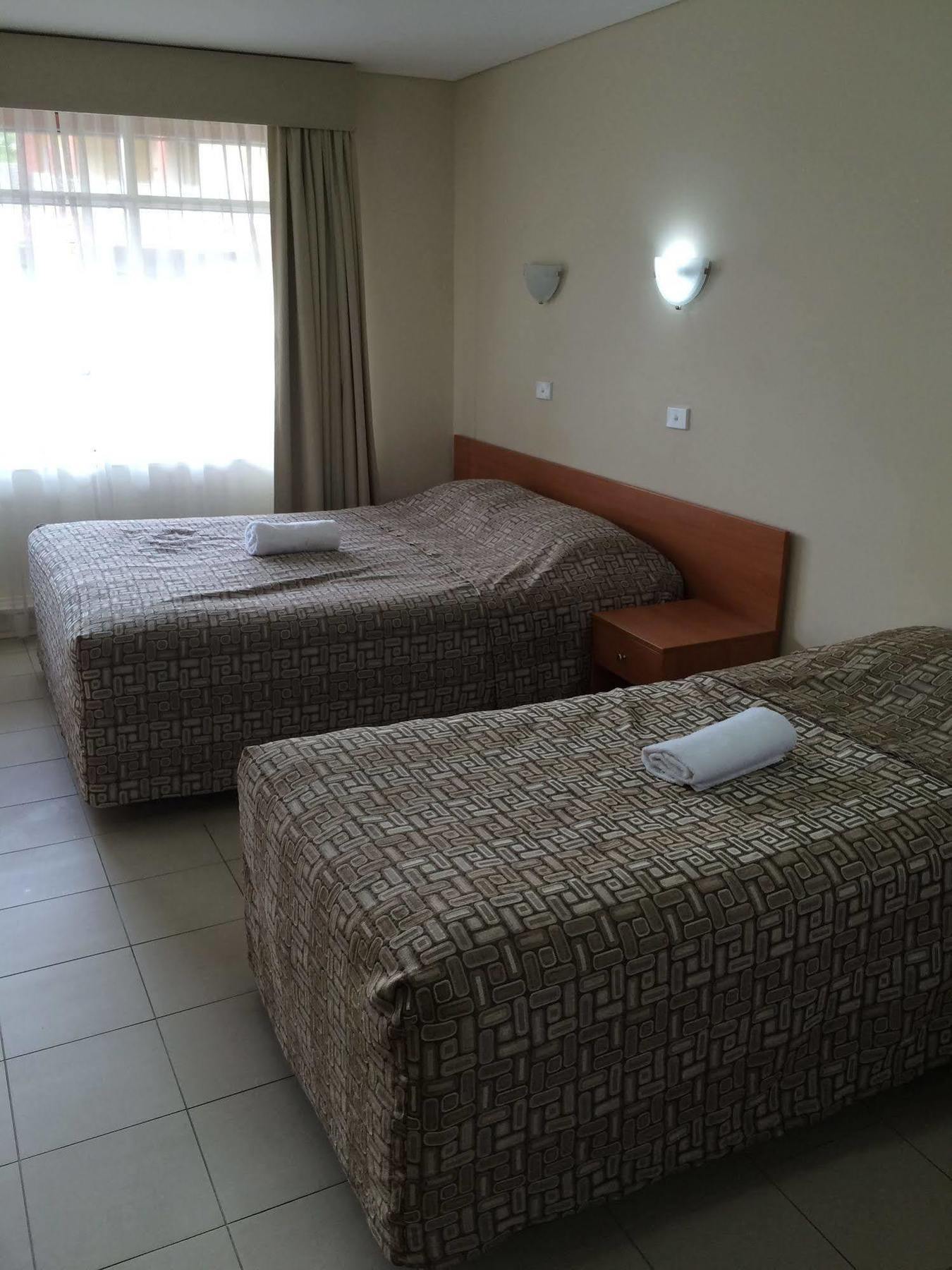 Liberty Plains Motor Inn Sydney Kültér fotó